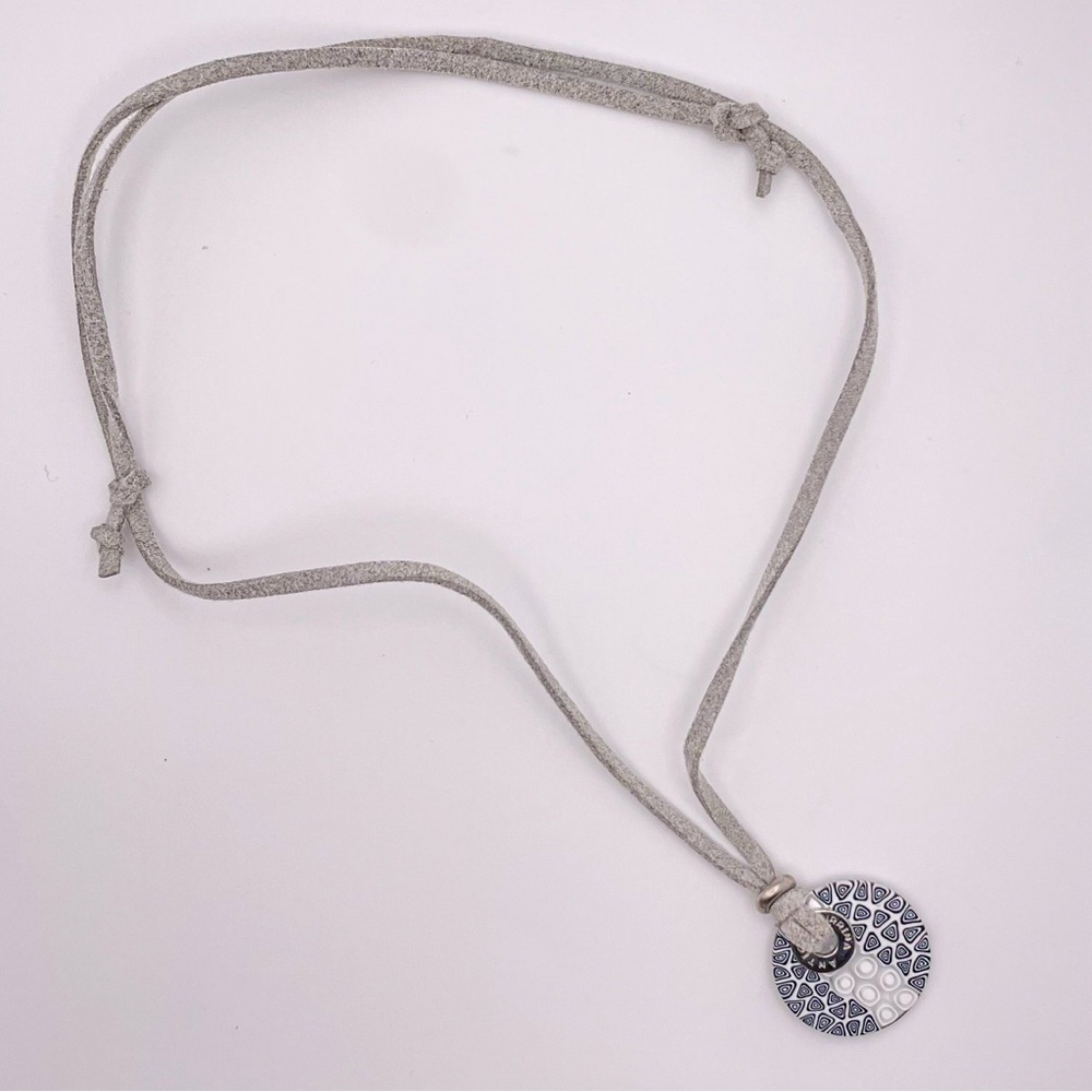Antica Murrina Millefiori Unique Blue and White Glass Necklace on Suede Rope - Picture 4 of 5